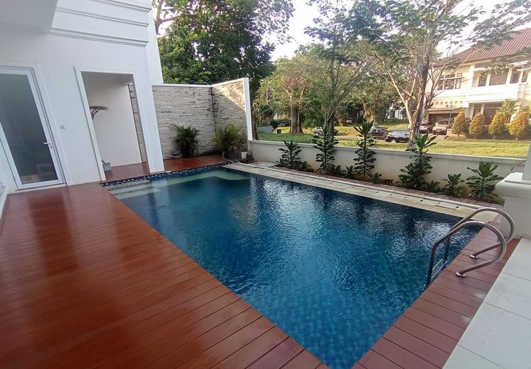 Perawatan Kolam Renang Tanpa Bahan Kimia